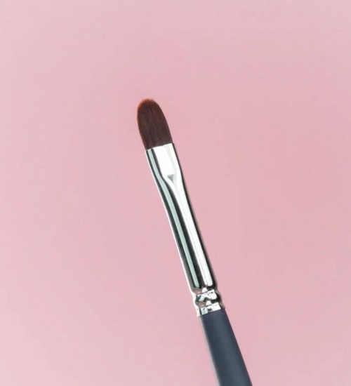 NAILSOFTHEDAY Professional Oval #6 — oval brush made of synthetic fibers for gel